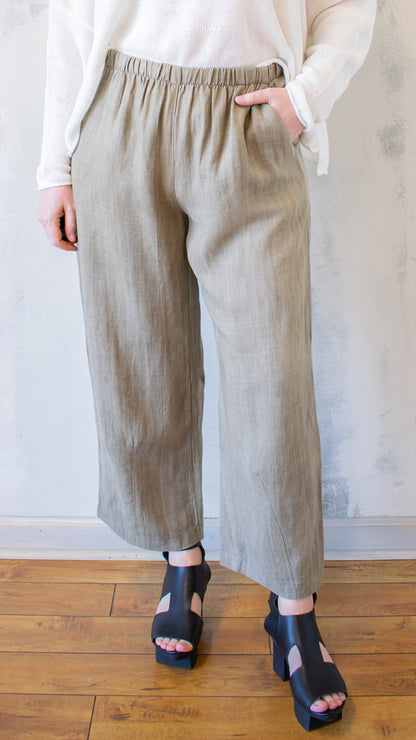 Tali Straight Pant in Khaki