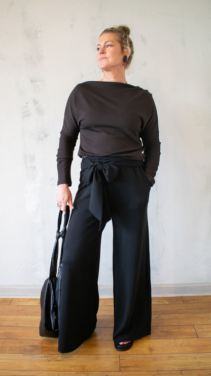 Long Sleeve Boat Neck Pullover (Multiple Colors)