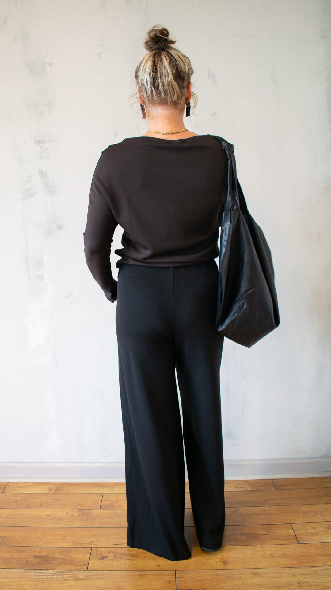 Long Sleeve Boat Neck Pullover (Multiple Colors)