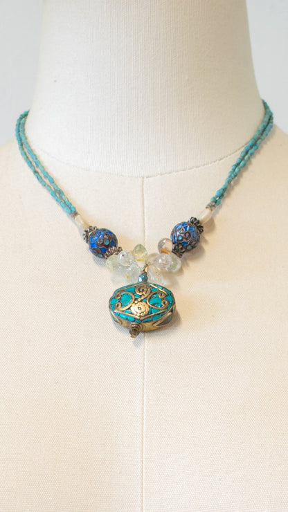 Turquoise Inlay Pendant Choker