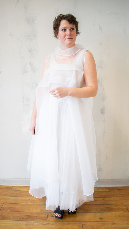 Mesh Cowl Topper in White