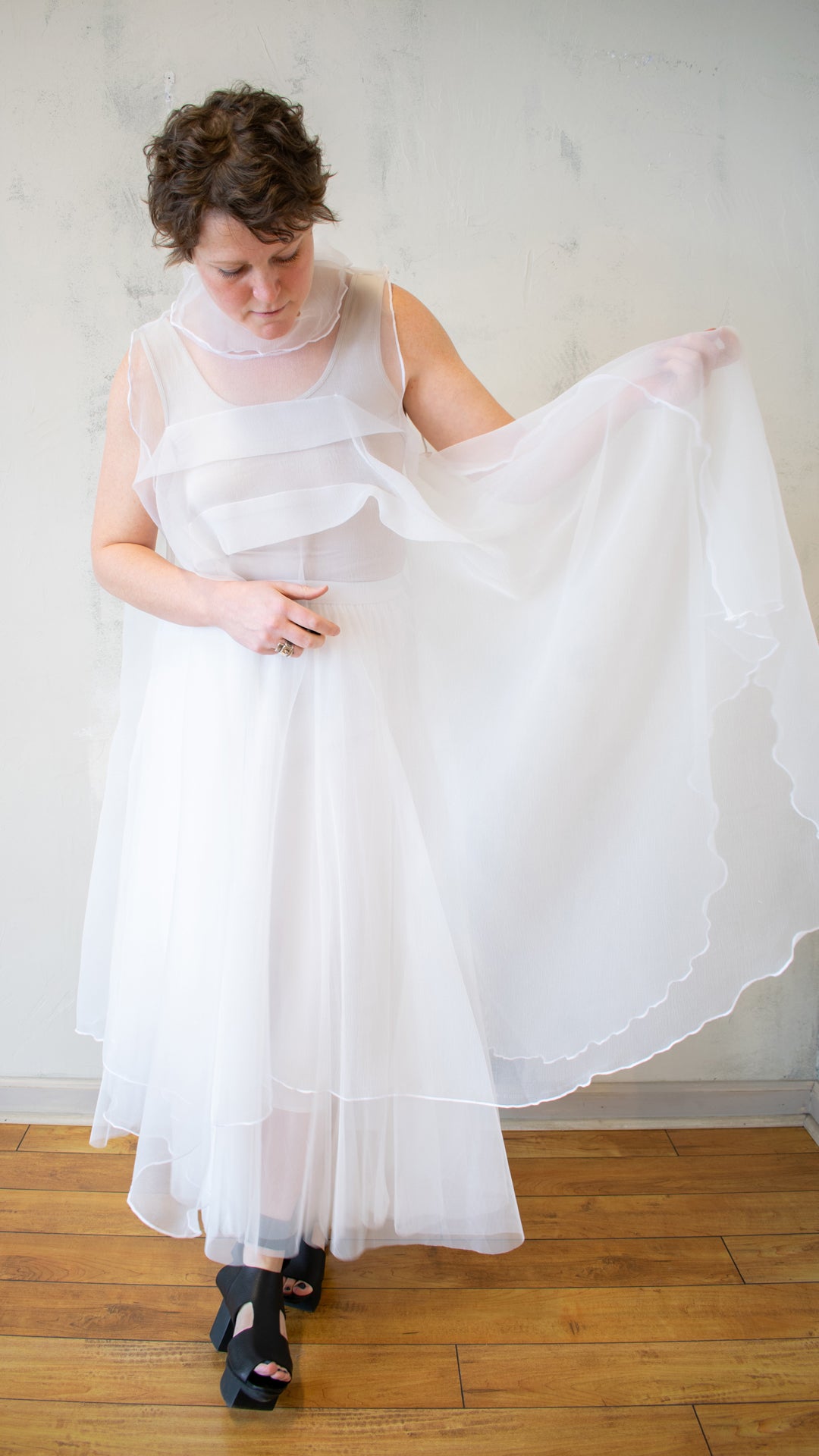 Mesh Cowl Topper in White