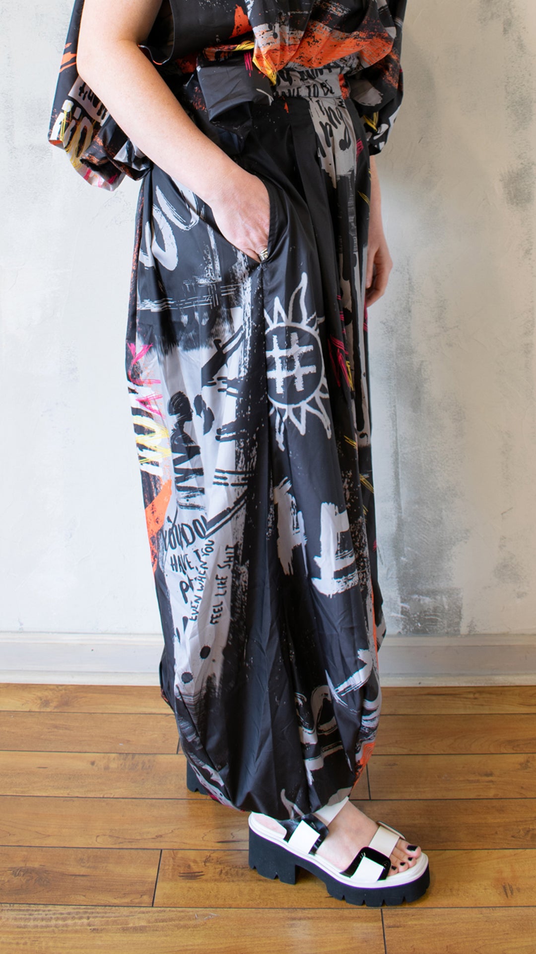 Bloused Pant in Graffiti