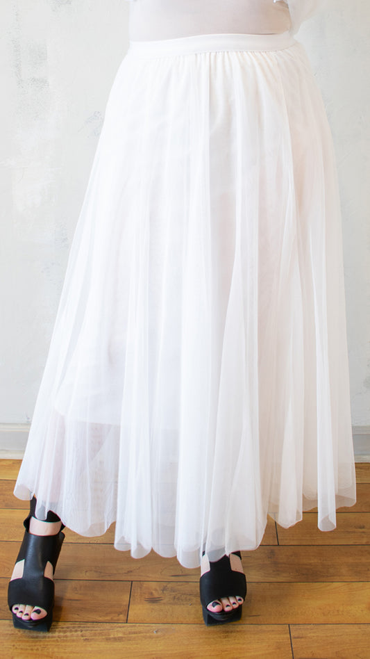 Tulle Overlay Skirt in White