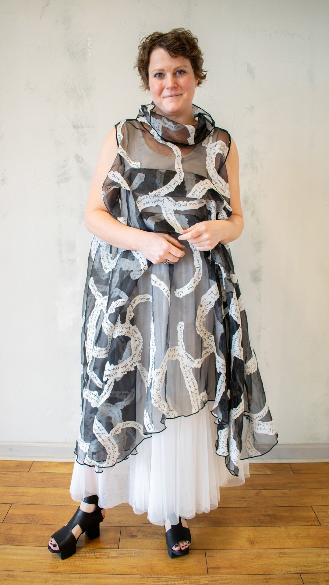 Mesh Cowl Topper in Poem