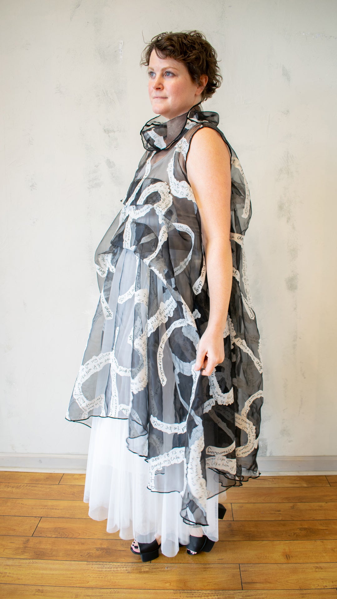 Mesh Cowl Topper in Poem