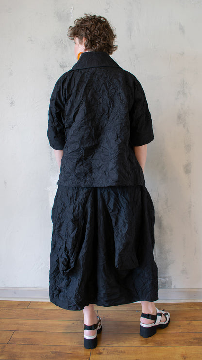 Boxy Crinkle Top in Black