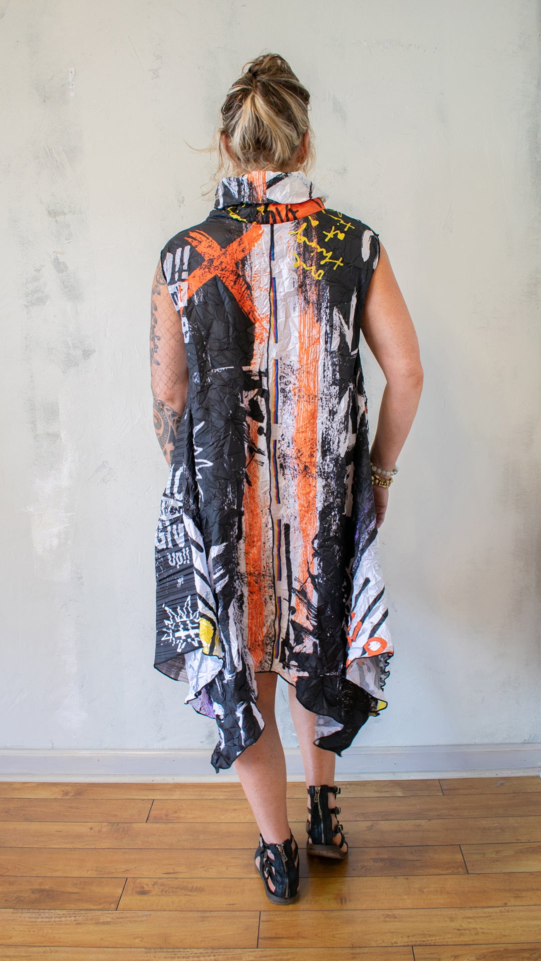 Graffiti Pleat Tunic Dress in White