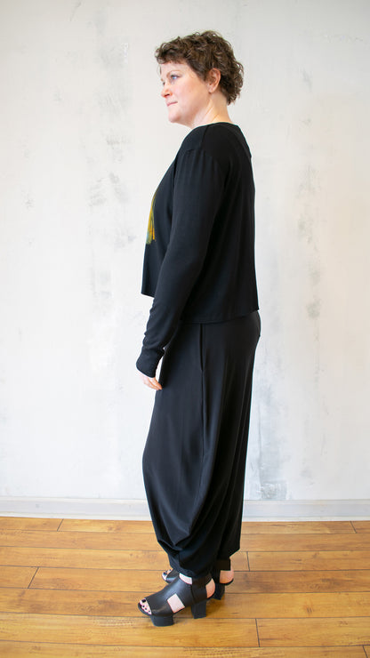 Pearl Girl Crop Long Sleeve Tee