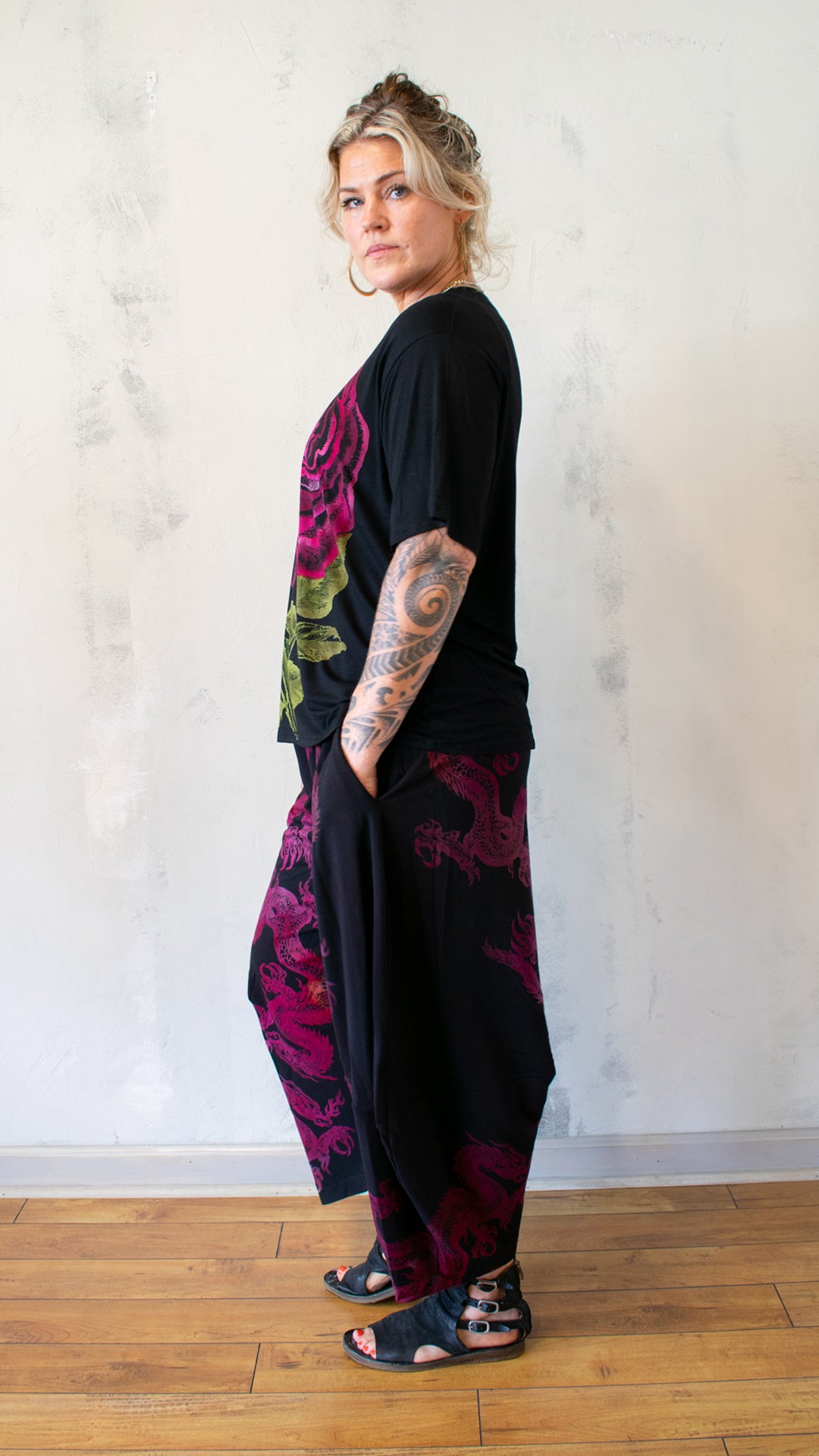 Rose Boyfriend Tee in Fuchsia