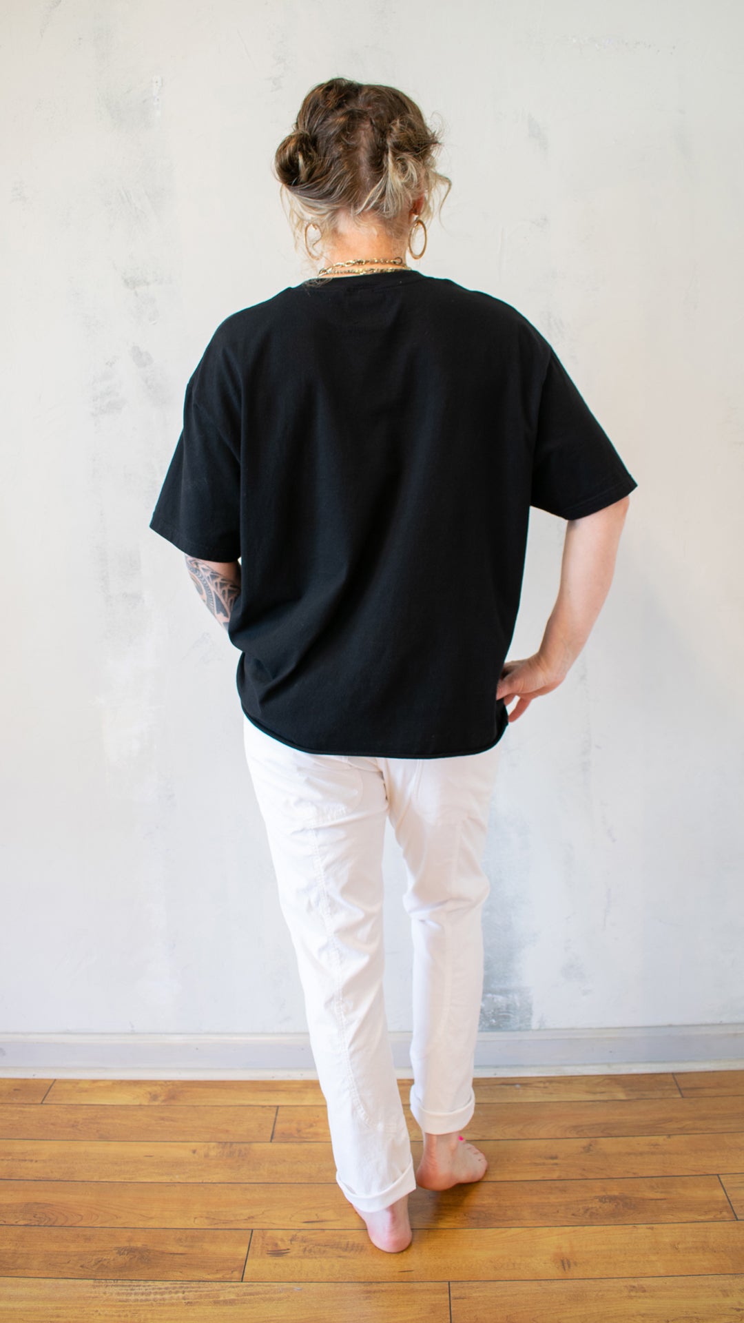 Octopus in Meta Glasses Long Tee