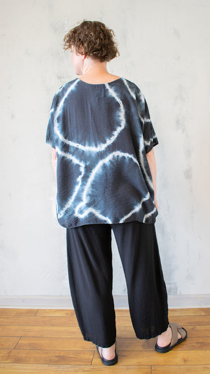 Parachute Shibori Pocket Top in Black