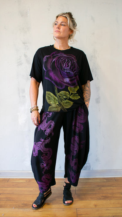 Rose Boyfriend Tee in Purple