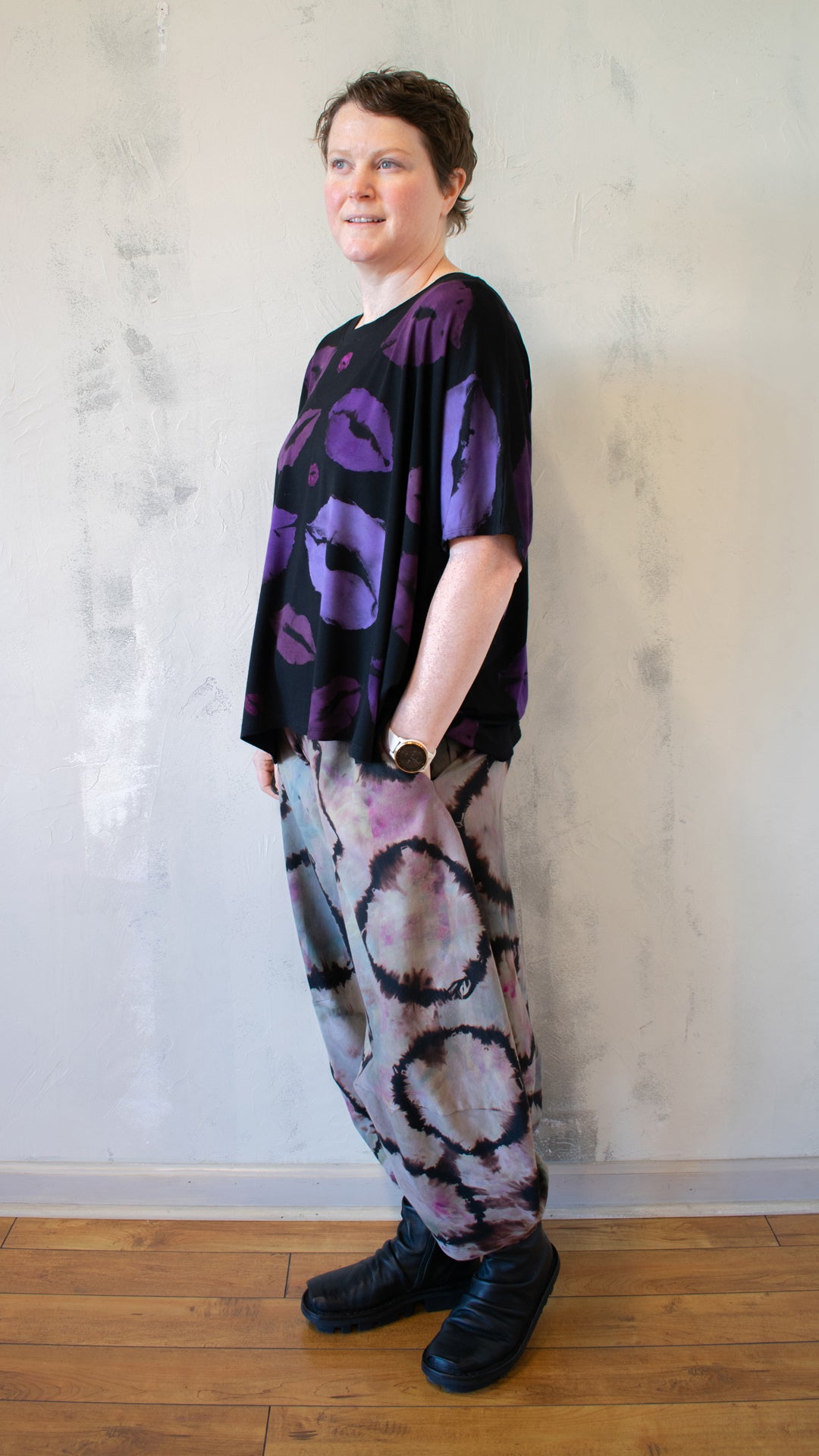 Kisses in Purple Top