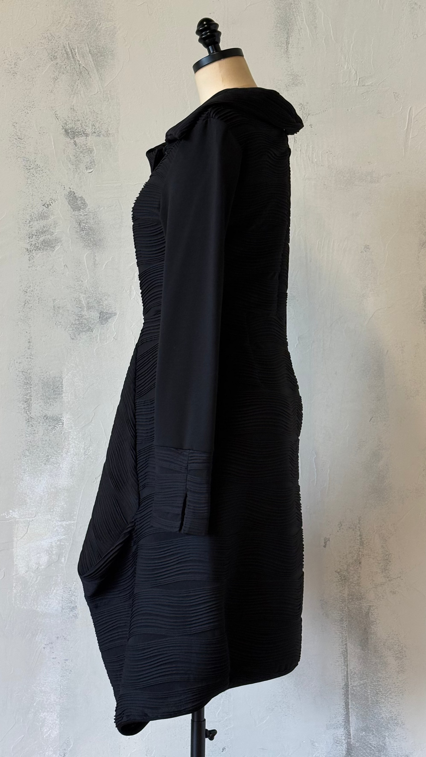Etraman Dress