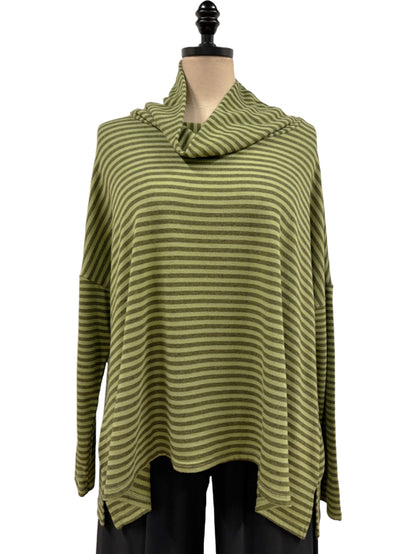 Stripe Boxy Turtleneck in Frog