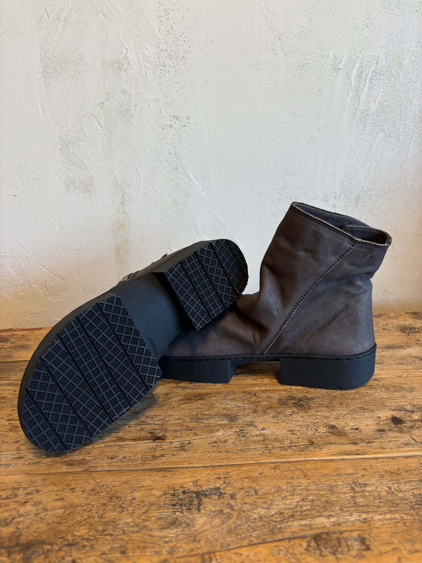 Tourist Smoq Boot in Soft Black