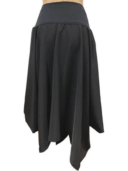 Kim Skirt in Black