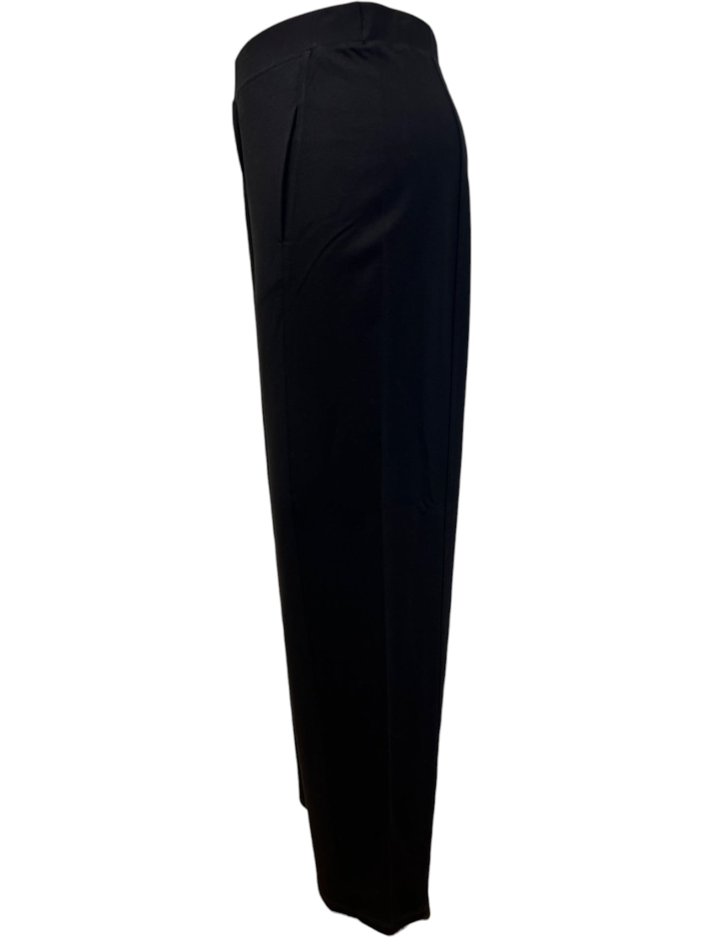 Straight Leg Pant in Black