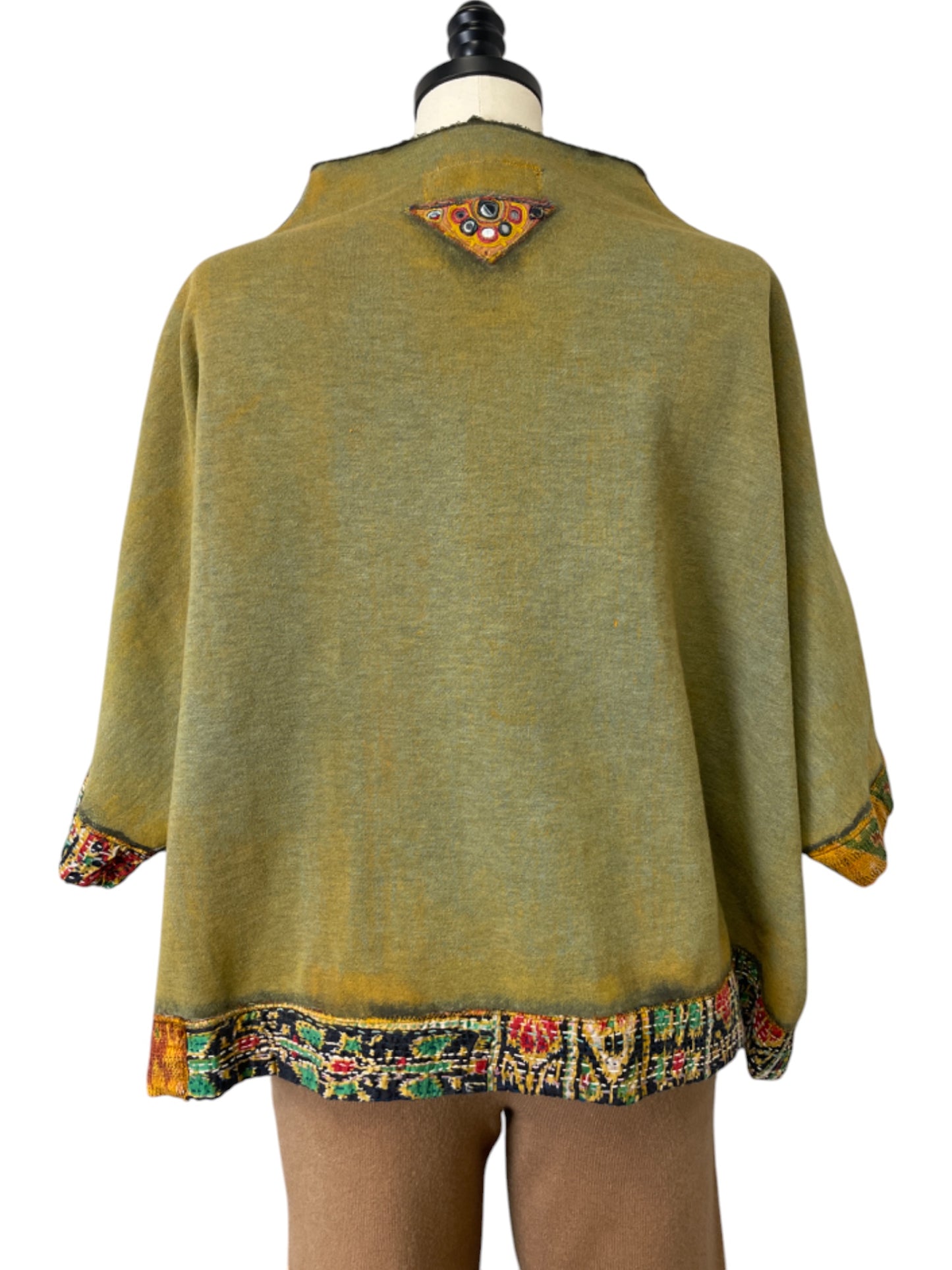 Sundari Sweat Upcycled Kantha Fleece 1