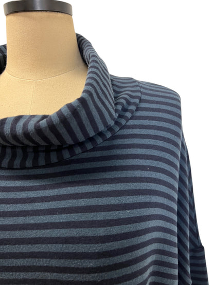 Stripe Boxy Turtleneck in Midnight