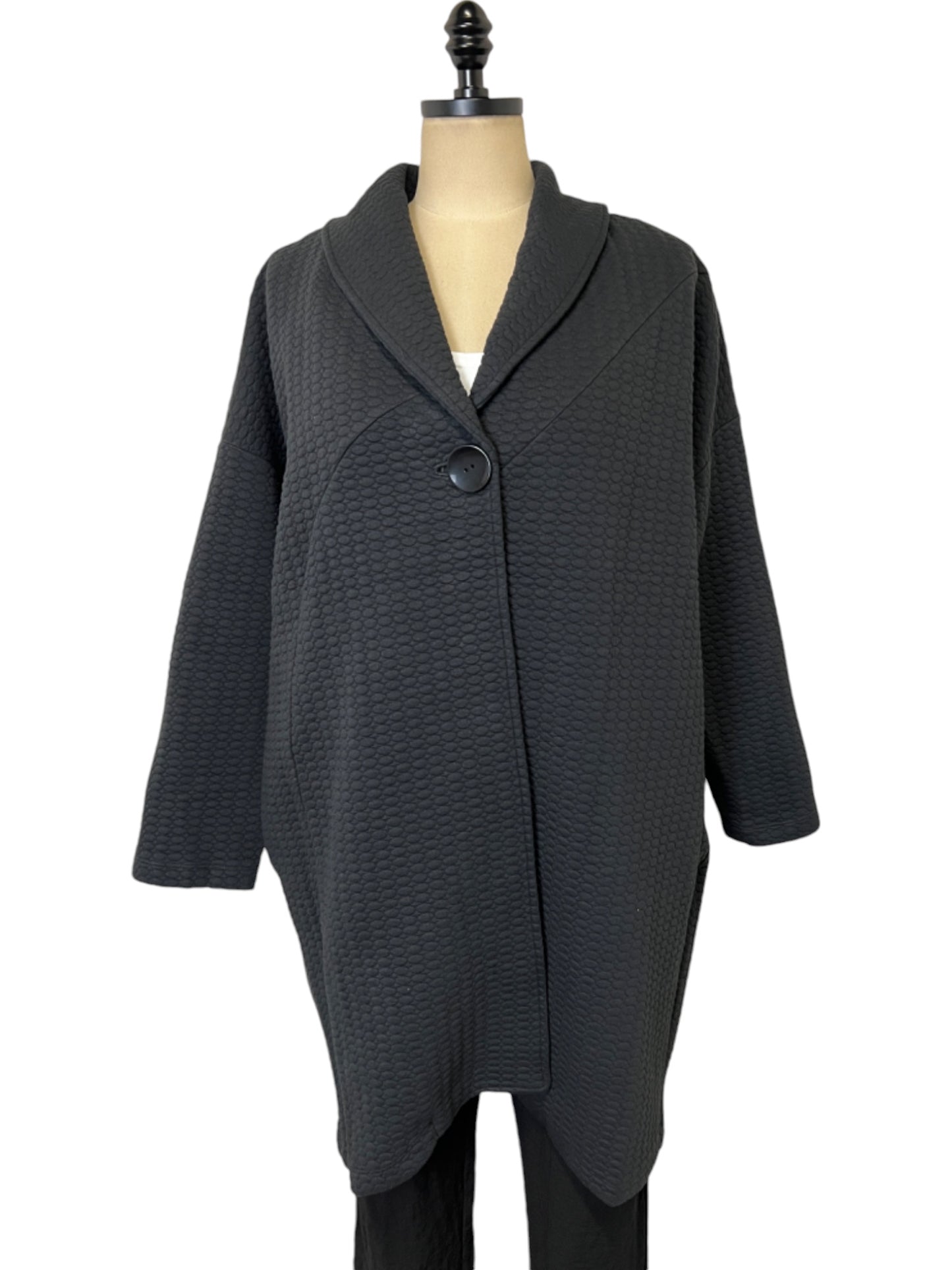 Laurel Coat in Black