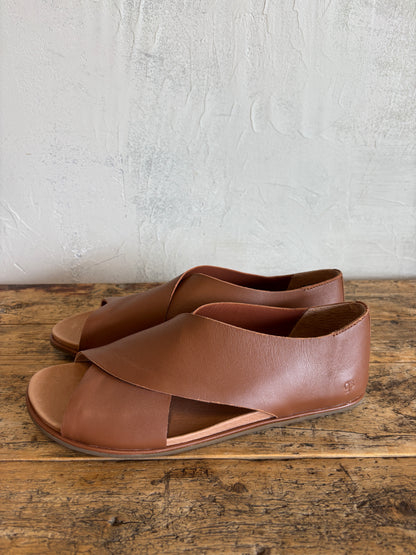 Laniey Sandal in Luggage