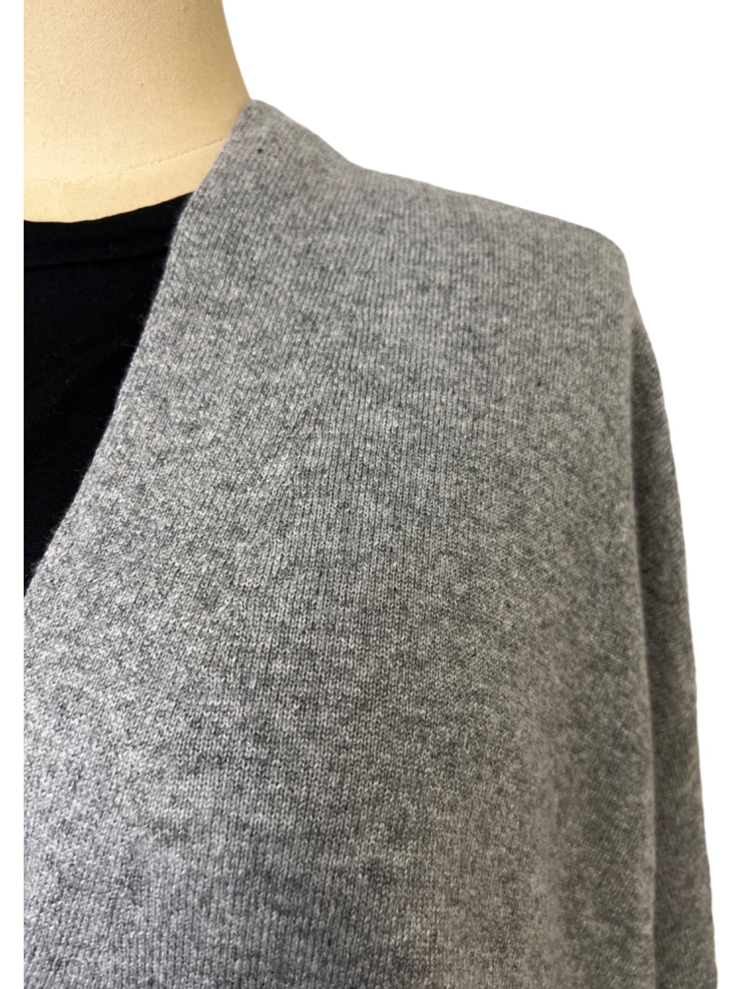 Hugh Cardigan in Light Grey