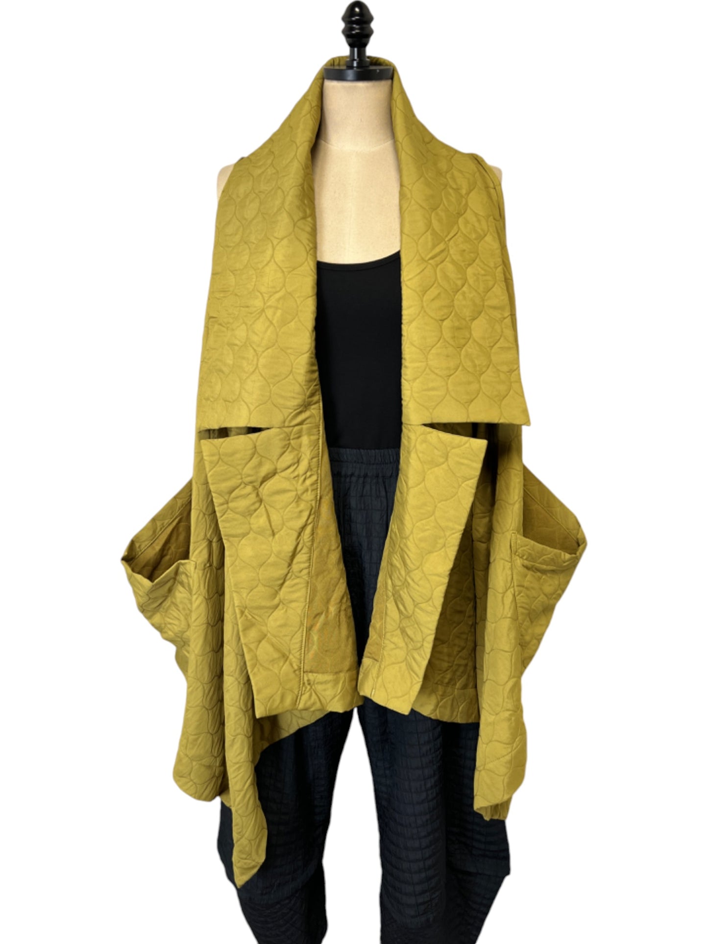 Gobi Vest in Mustard