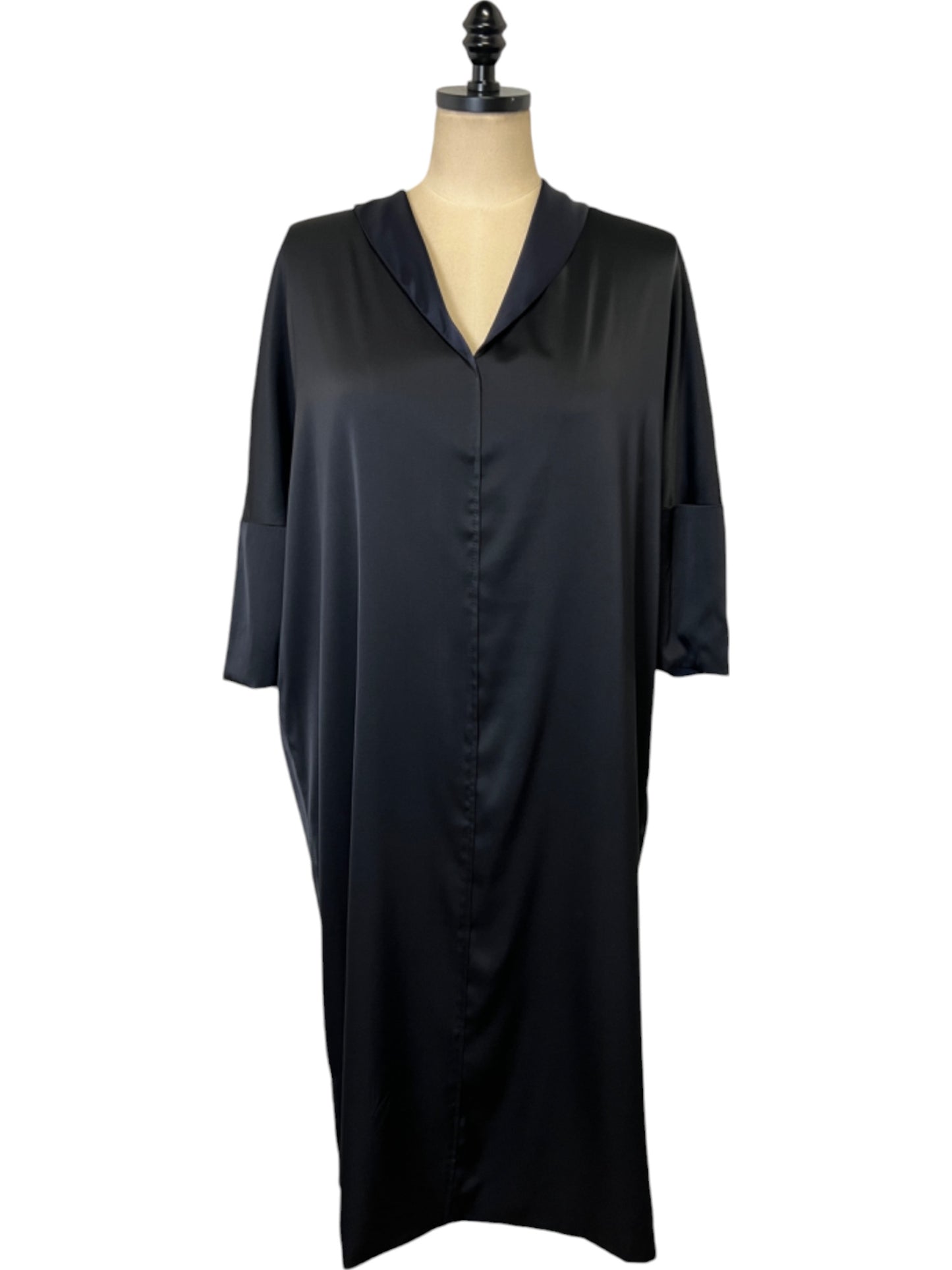 Crysto Dress in Midnight and Black