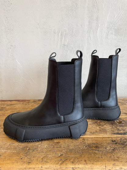 High Chelsea Boot