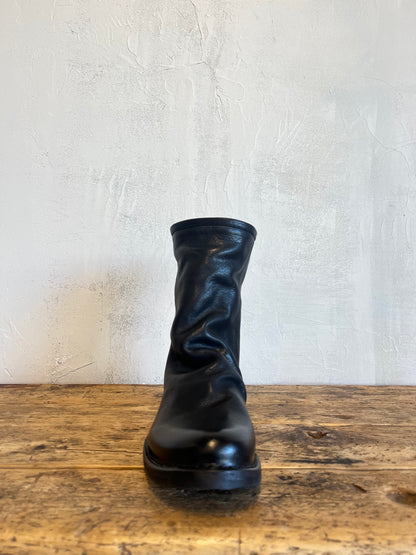 Fiorentini + Baker Evend in Kurni Nero