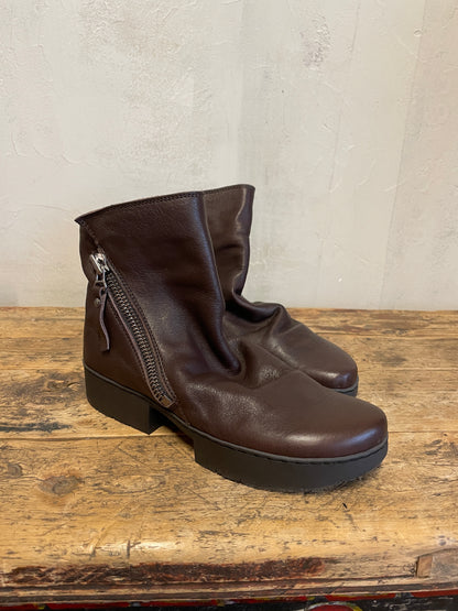 Tourist Boot in Espresso