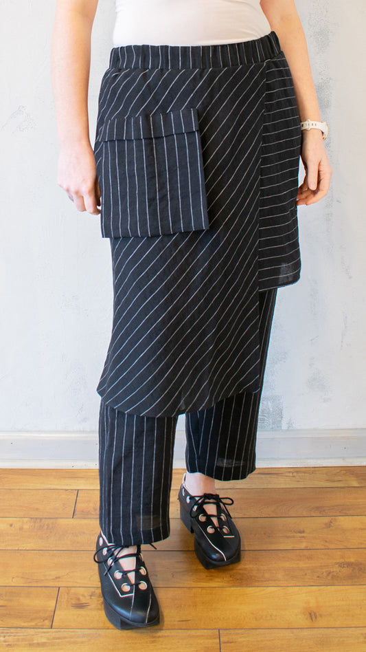 Apron Trouser in Stripe Linen