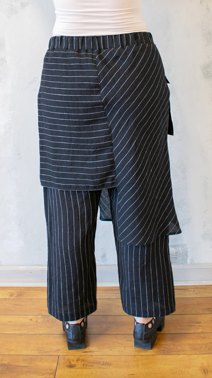 Apron Trouser in Stripe Linen