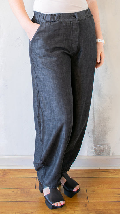 Chambray Barrel Pant