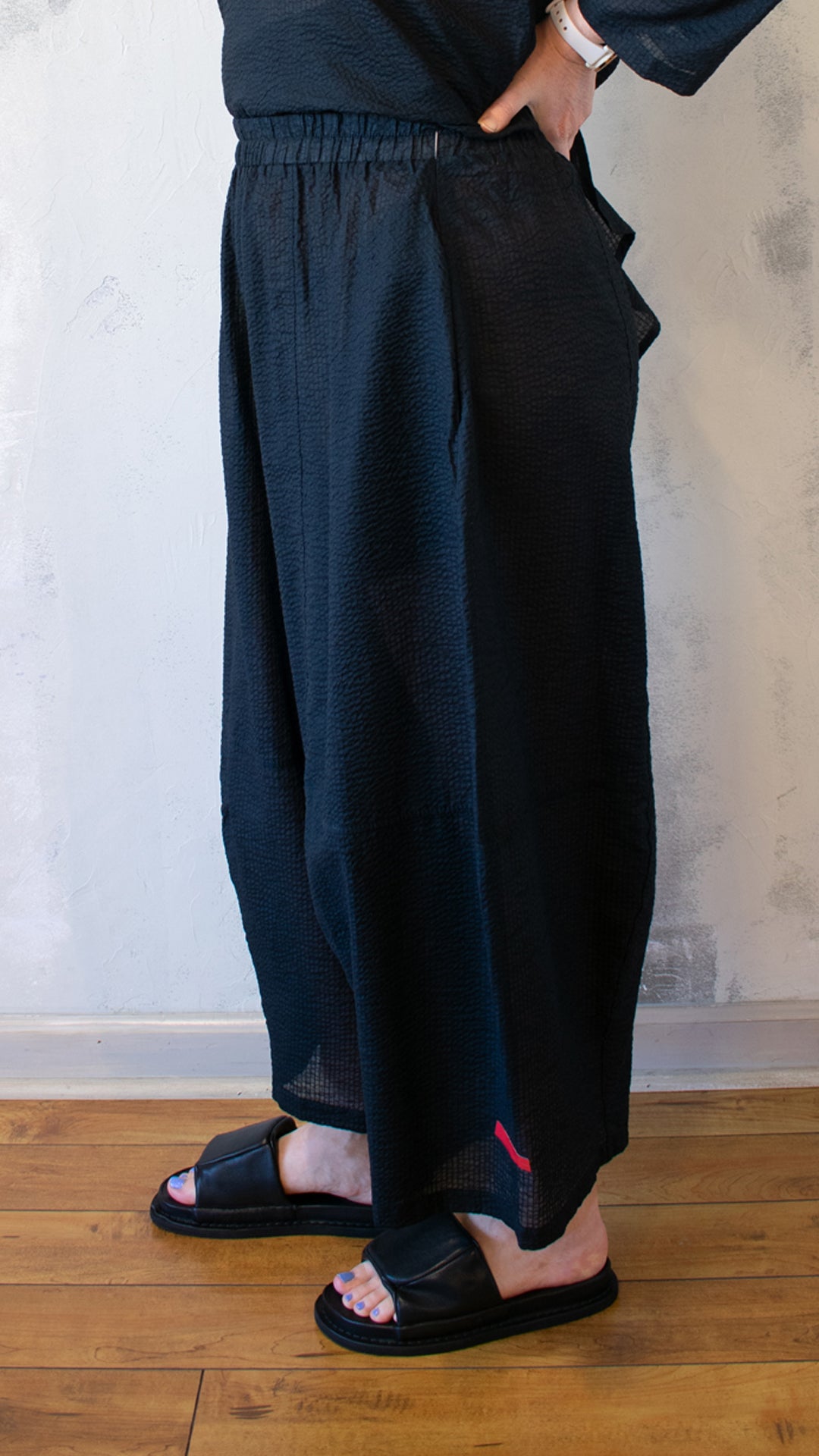 Exaggerated Barrel Pant in Seersucker