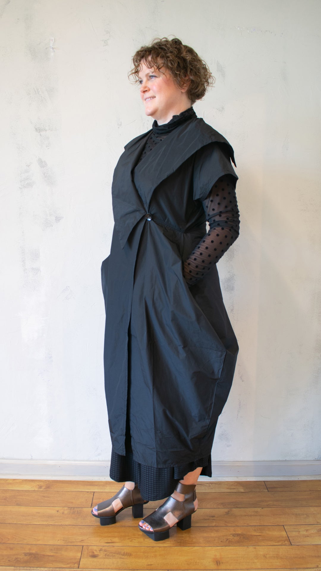 Alda Dracket in Preto