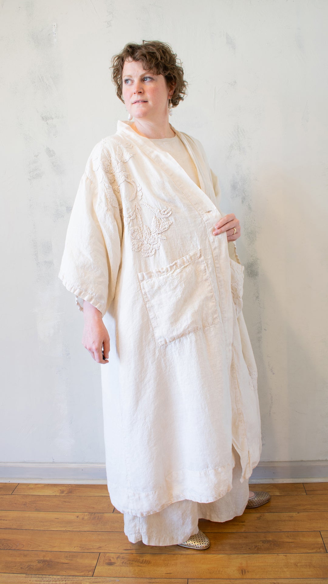 Embroidered Kimono in Alabaster