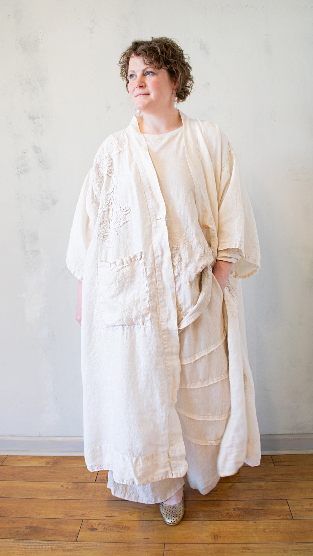 Embroidered Kimono in Alabaster