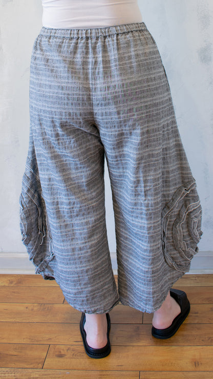 Cabbage Rose Pants in Faded Black
