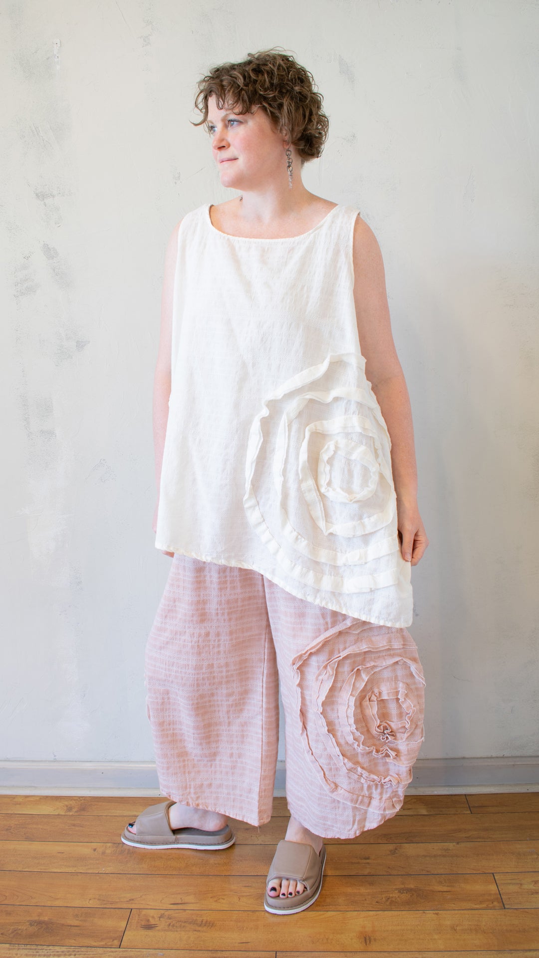 Cabbage Rose Tank in Cream