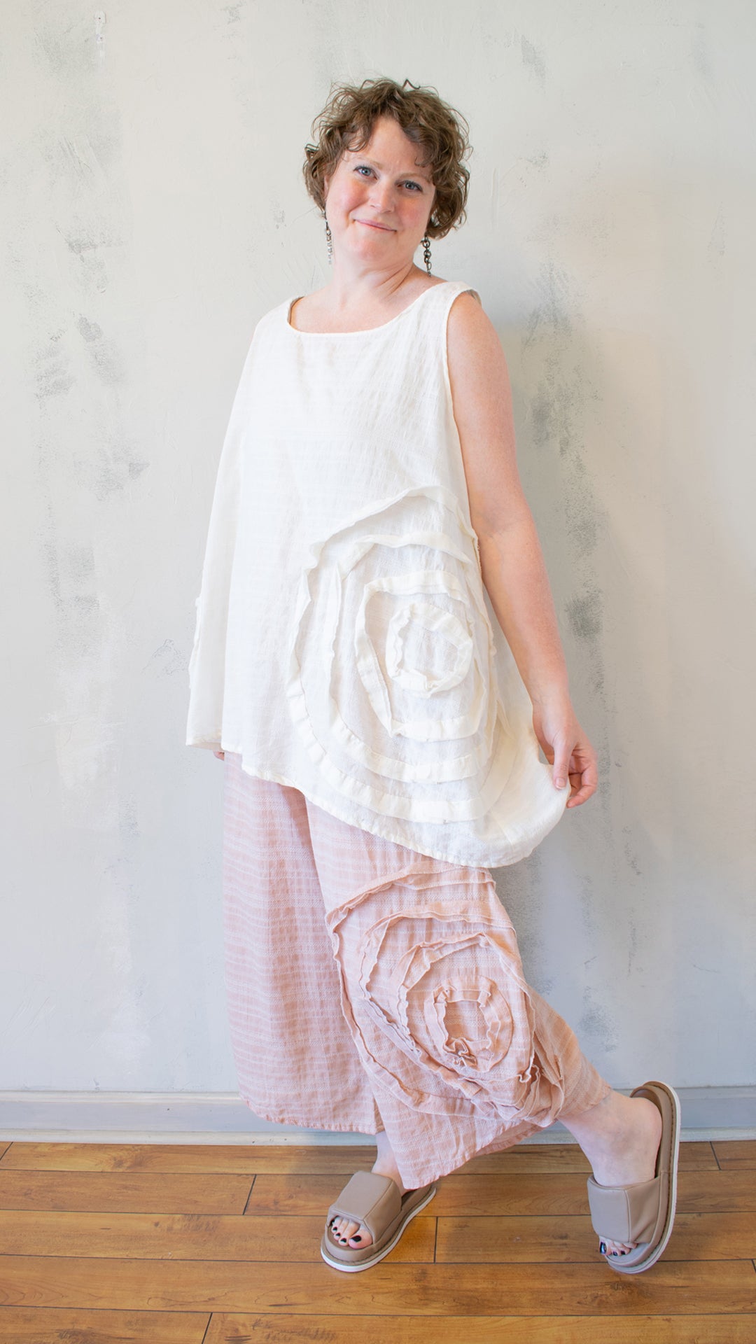 Cabbage Rose Tank in Cream
