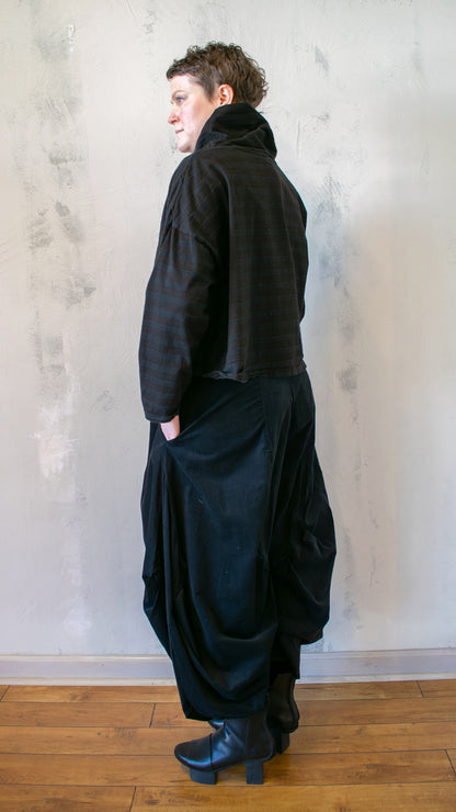 Crop Turtleneck Long Sleeve in Black Stripe