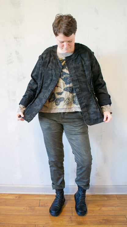 Disheveled Jacket in Black Camo