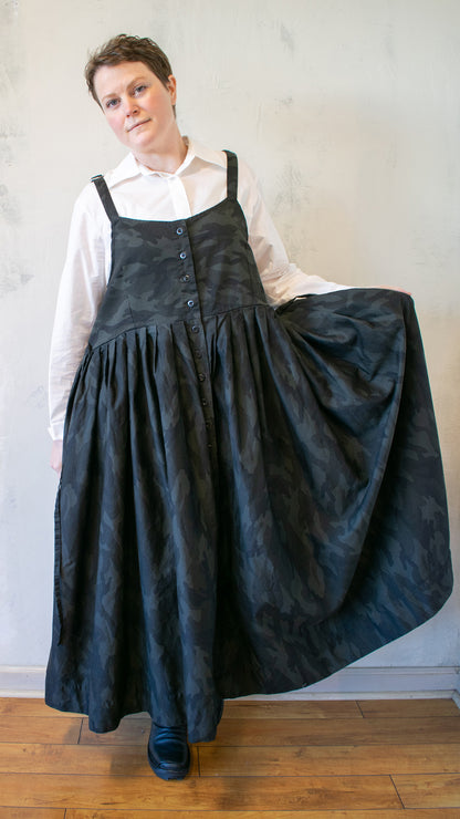 Bucklette Dress in Black Camo