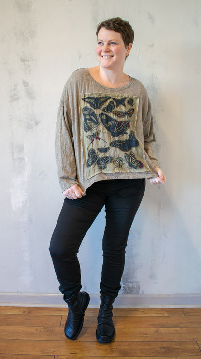 Crop Dark Butterfly T-Shirt Long Sleeve