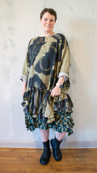 Staccato Dress Long Sleeve in Dark Butterfly