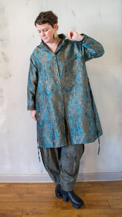 Long Weekender Shirt in Exquisite Silk