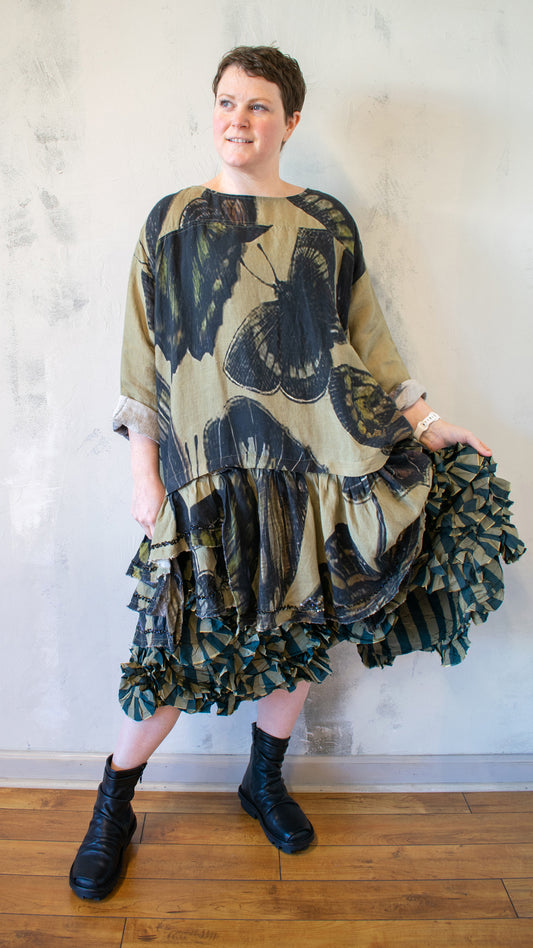 Staccato Dress Long Sleeve in Dark Butterfly